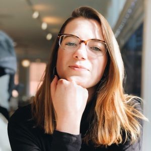 Meet your Posher, Mara